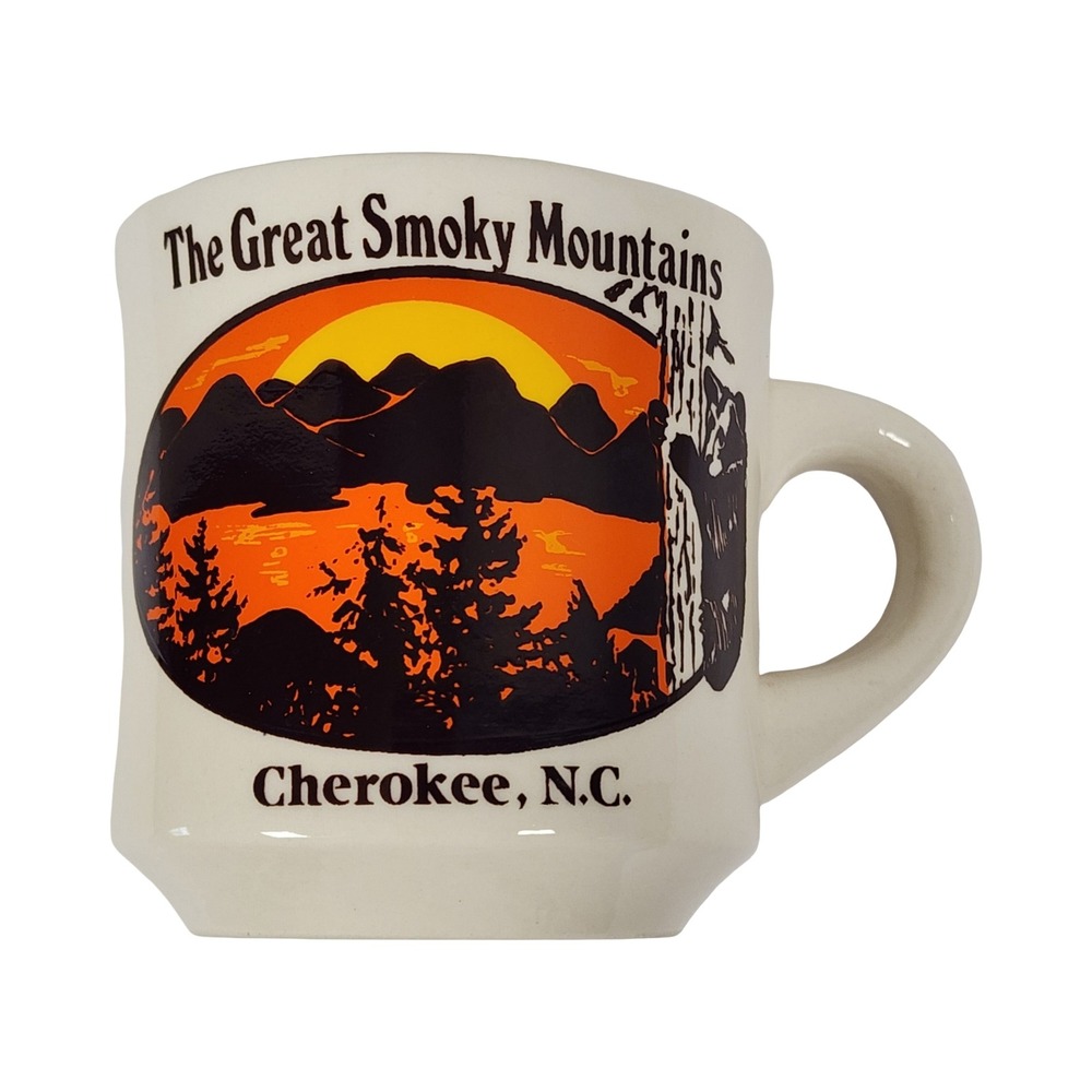 Vintage The Great Smoky Mountains Cherokee NC Souvenir Mug Bear Sunset